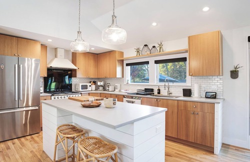 Cutchogue House | Spacious and Modern North Fork Home Close to Multiple Wineries, Perfect for.