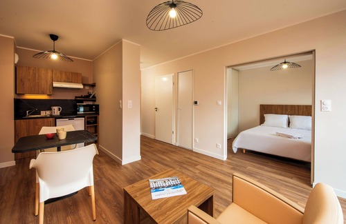 Besancon Condo | Spacious and peaceful, the T1 Bis "HUGO" is ideal for 1 to 2 people.