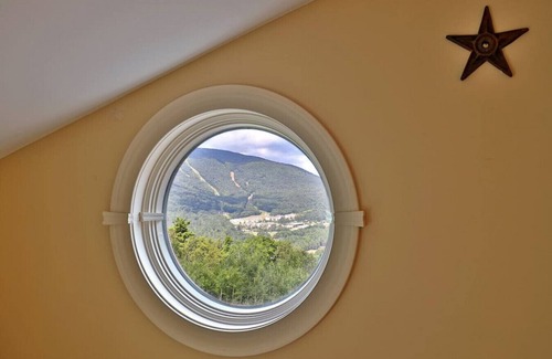 Ludlow House | Spacious and Private Home With Stunning Views of Okemo Mountain