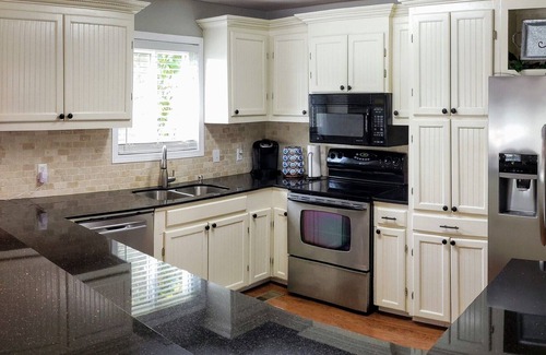 Cleora House | Spacious and serene lakefront cabin.