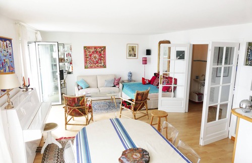 La Baule-Escoublac Apartment | Spacious apartment facing the ocean, very close to the center. Exceptional view.