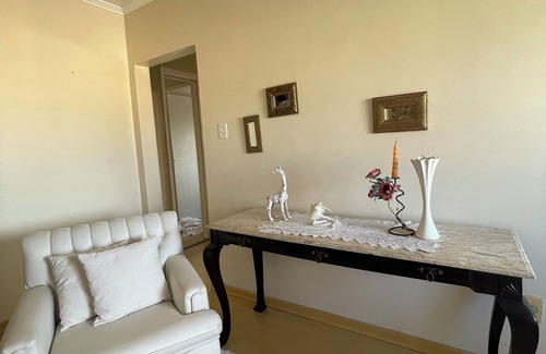 Simoes Lopes Apartment | SPACIOUS APARTMENT WITH GARAGE