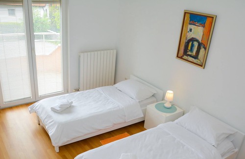 Kastav Apartment | Spacious Apartment Adriana with the sea and mountain view