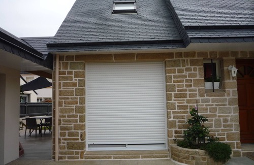 Auray House | SPACIOUS APARTMENT, COMFORTABLE IN INDIVIDUAL HOUSE NEAR CITY CENTER