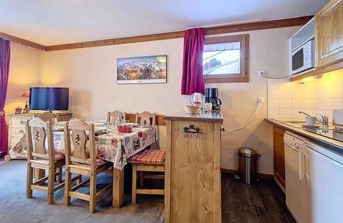 Les Bruyeres Apartment | Spacious Apartment · Ski-In/Ski-Out · Large Balcony with Mountain Views