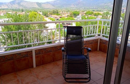 Benicassim Apartment | Spacious Apartment in Benicàssim with Mountain View