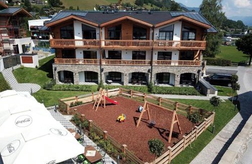 Piesendorf Apartment | Spacious apartment in Piesendorf with sauna