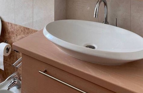 Lecco Apartment | Spacious apartment in Pescarenico
