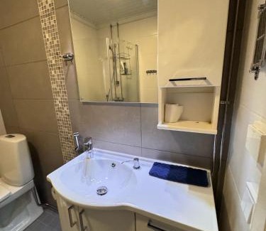 Vaasa Apartment | Spacious apartment in the city center