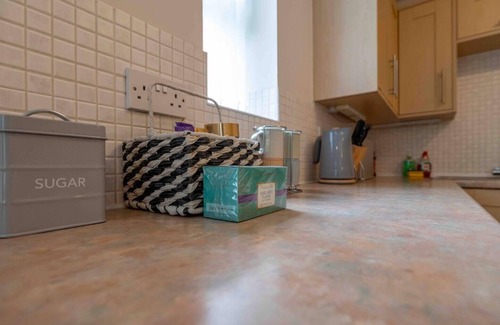 Olton Apartment | Spacious Apartment, Near Birmingham Centre and NeC