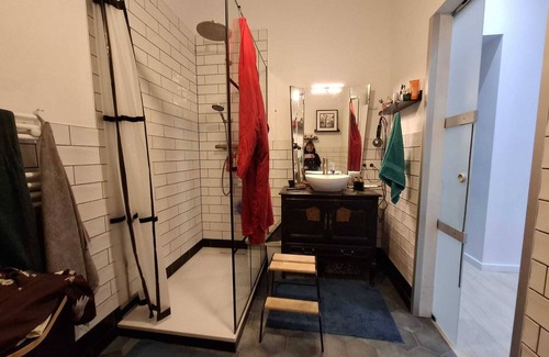 Vorst Apartment | Spacious apartment next to 2 parks and 15 minutes from Gare du Midi train station
