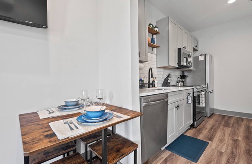 Rocky Mount Apartment | Spacious Apartment, KING BED, Cozy, Close to Downtown