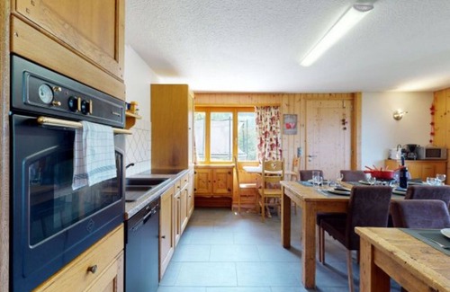 Saint-Pierre-de-Clages Apartment | Spacious Apartment With Balcony