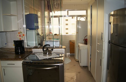Vila Luis Antonio Apartment | Spacious apartment with partial sea views