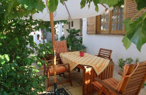 Drepano Apartment | Spacious Apartment with big patio, minutes from the beach