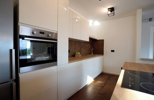 Kastav Apartment | Spacious apartment with 2 bedrooms and sea view near Opatija