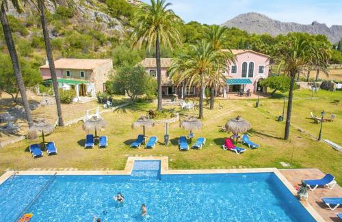 Urbanitzacio Gotmar Apartment | Spacious Apartment with Mountain View in Pollença