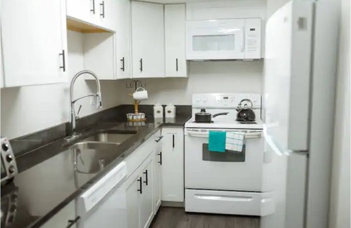 Richs Deland House | Spacious Apt. Close to Stetson Univ & Downtown