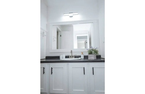 Richs Deland House | Spacious Apt. Close to Stetson Univ & Downtown