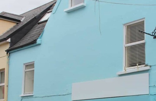Youghal Apartment | Spacious Apt in the Centre of Town