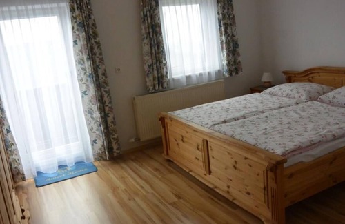 Waidhofen An Der Ybbs Apartment | Spacious holiday apartment on the organic farm in the middle of a beautiful natural landscape