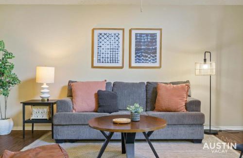 Highland Hills Apartment | Spacious ATX Apt with Private Deck and All Essentials