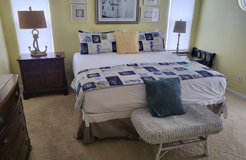 Pointe San Luis House | Spacious beach house, close to the beach. Free pool. Dogs welcome!