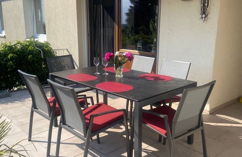 Lauf Apartment | Spacious, bright apartment with a view of the vineyards and the Rhine plain