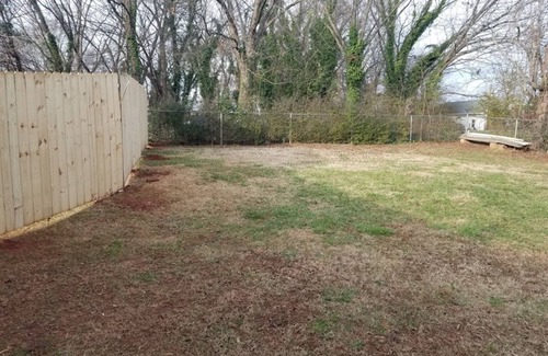 Newton Apartment | Spacious, but cozy apt - minutes from Hickory