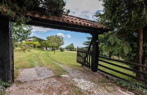 Crespano del Grappa Cottage | Spacious Cottage in Veneto