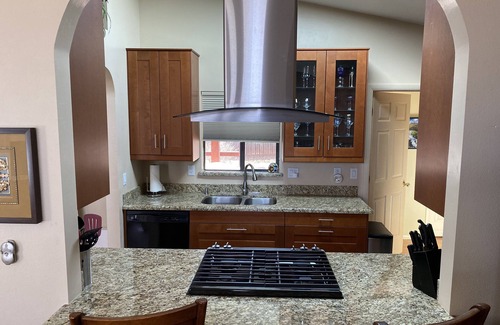 West Sedona House | Spacious centrally located peaceful house Red Rock views and a fenced dog yard!