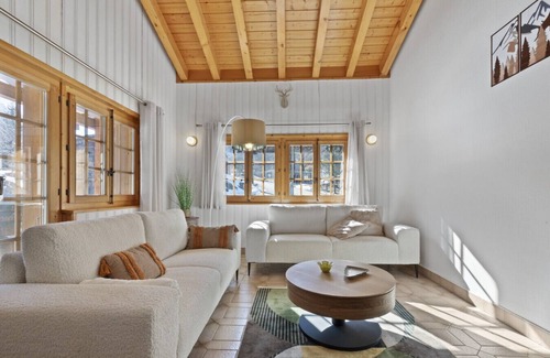 Saleinaz House | Spacious chalet in the Val Ferret