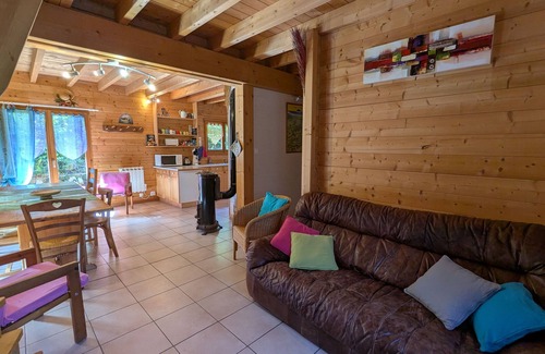 Le Tholy Cottage | Spacious Chalet near Gérardmer: Terrace, Orchard, Ski, & Local Crafts