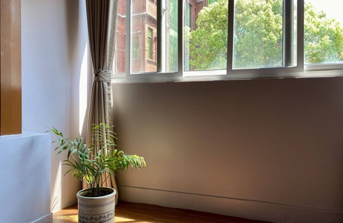 Thamel Apartment | Spacious & Charming 750 sq ft. Industrial Apartment centrally located in Thamel!