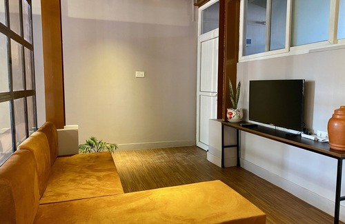 Thamel Apartment | Spacious & Charming 750 sq ft. Industrial Apartment centrally located in Thamel!