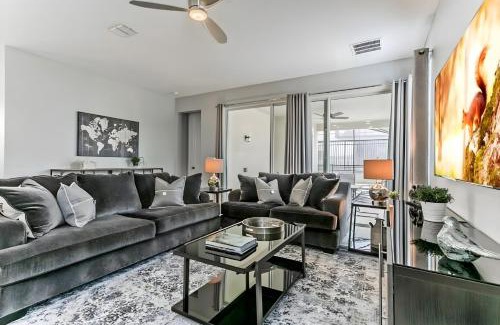 Four Corners House | Spacious Chic House on Solara Resort with 5BE5BA