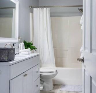 West Fargo House | Spacious Child-Infant Friendly West Fargo Home.