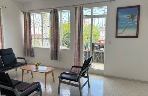 Centre de Flacq House | Spacious citycentre home 12 min to Belle Mare Beach!