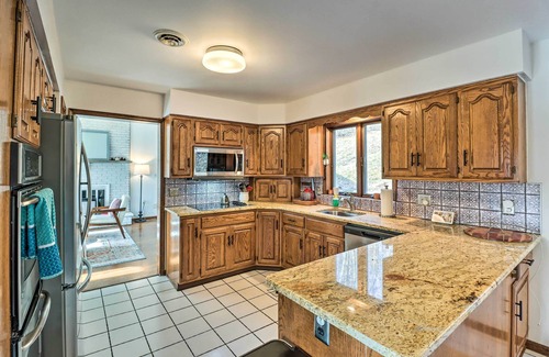 Columbia House | Spacious Columbia Home ~ 9 Mi to Water Gap!