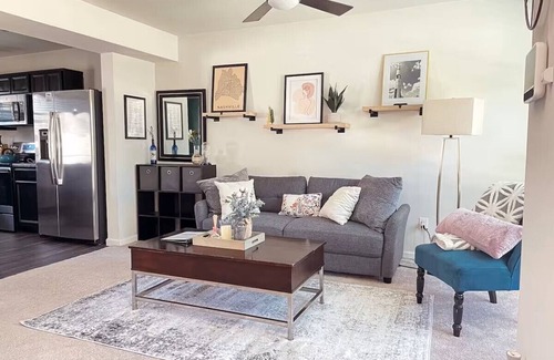 Nashville House | Spacious, comfortable, bright 3br, 2.5 ba townhome