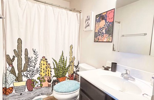 Nashville House | Spacious, comfortable, bright 3br, 2.5 ba townhome
