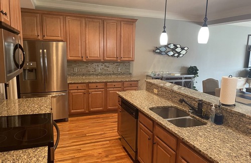 Dadeville Condo | Spacious Condo at Lake Martin, AL
