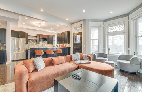 Near West Side Apartment | Spacious Condo w/Deck ~ 3 Mi to Downtown Chicago!