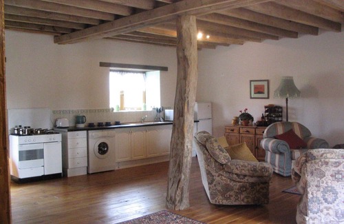 Chigne House | Spacious converted Barn - fully equiped - family friendly Gite sleeps 6 (Lily)
