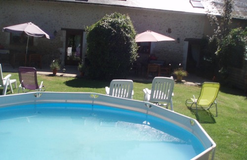 Chigne House | Spacious converted Barn - fully equiped - family friendly Gite sleeps 6 (Lily)