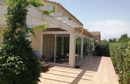 Portiragnes-Plage House | Spacious corner villa with nice view on natural reserve, 3 bedrooms, AIRCO, WIFI, PORTIRAGNES PLAGE