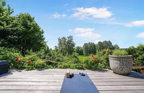 Dronningmolle House | Spacious cottage with a view of wild nature