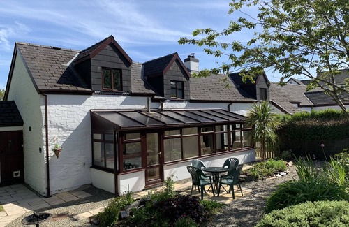 Ferwig Cottage | Spacious Cottage within a short distance from four beautiful beaches