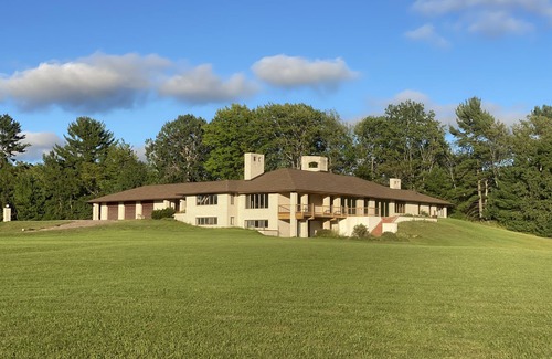 Upper Peninsula House | Spacious country estate featuring indoor pool, 10 miles from Marquette.
