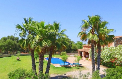 Campos Villa | Spacious Country House built in Traditional Mallorcan Style, A/C and Private Pool near Es Trenc!